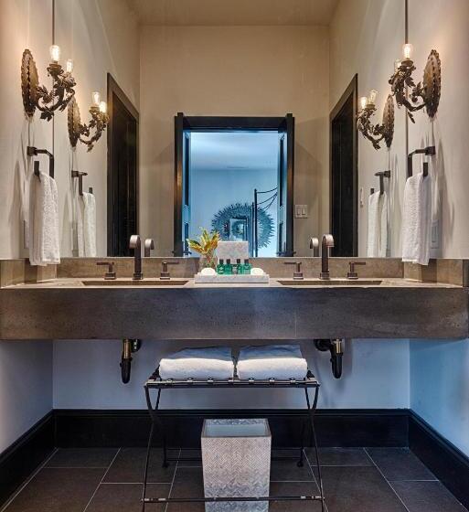 חדר סטנדרט, Domestique