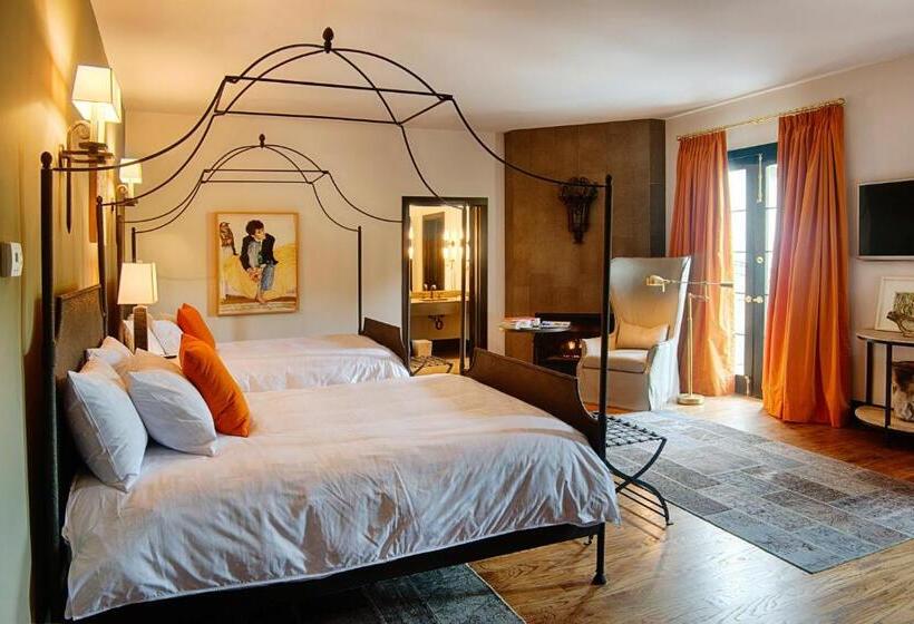 스탠다드 룸, Domestique