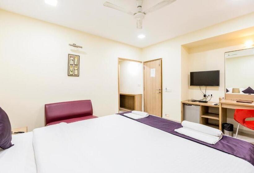 اتاق لوکس, Lynq Cico