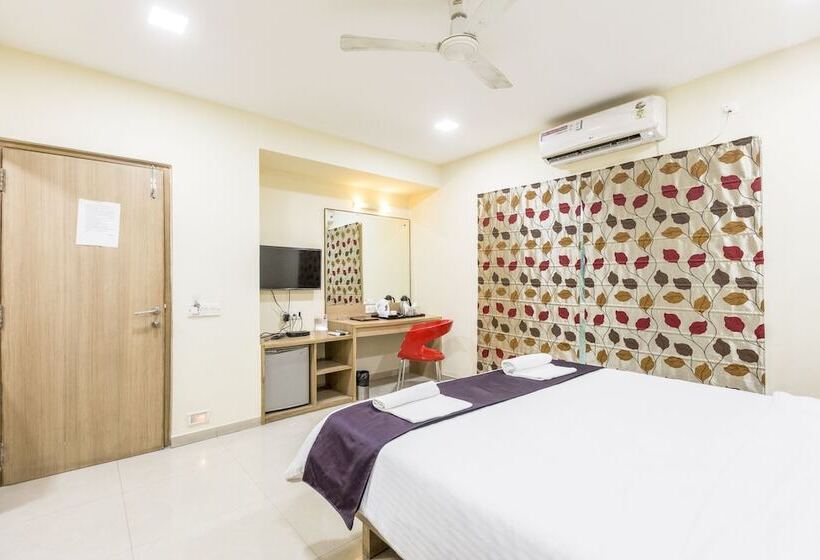 اتاق لوکس, Lynq Cico