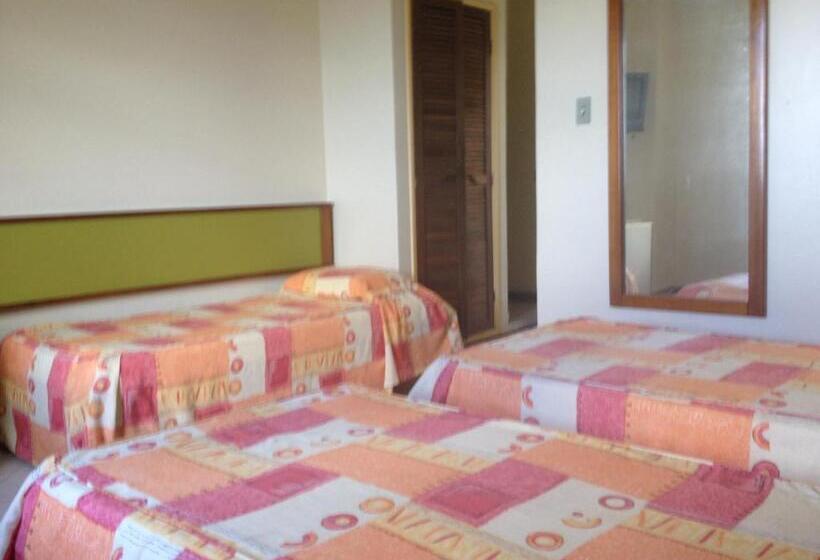 스탠다드 트리플 룸, Nascimento Praia