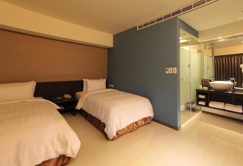 اتاق اجرایی, Nest