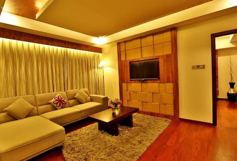 로얄 스위트, Olive Downtown