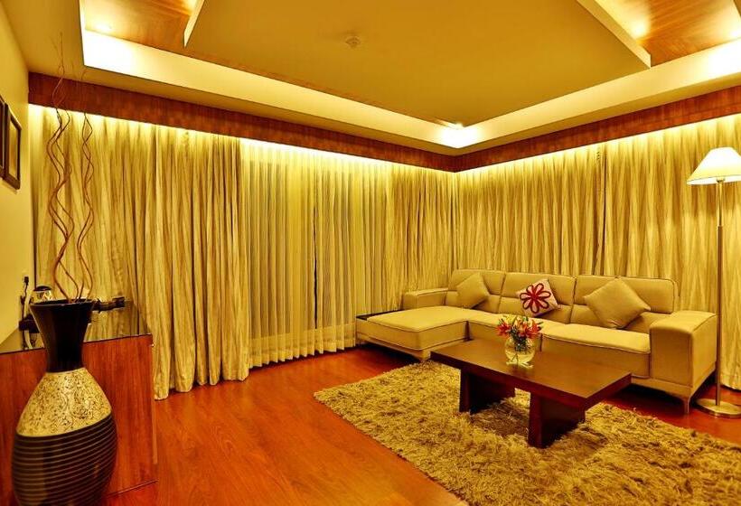 로얄 스위트, Olive Downtown