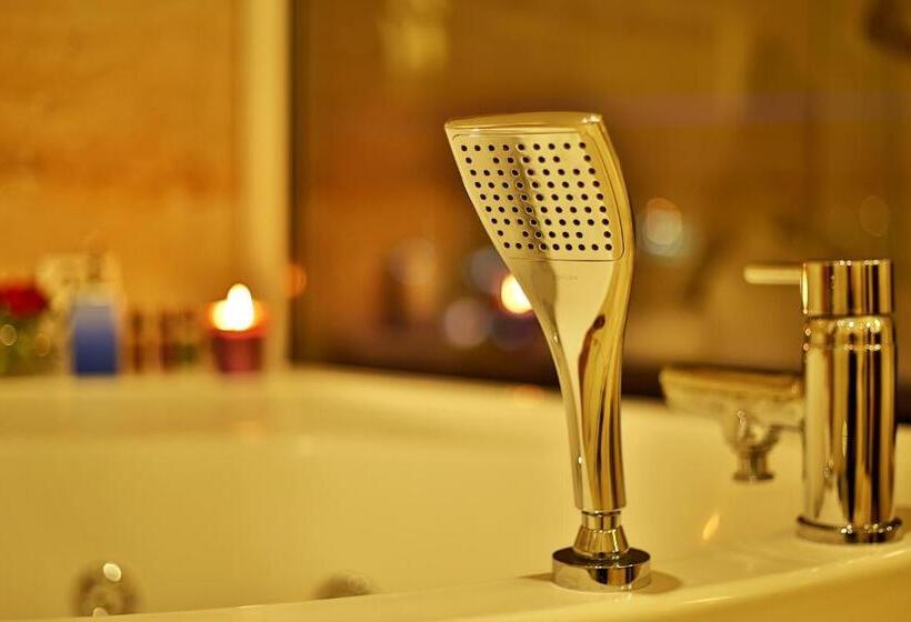 스위트, Olive Downtown