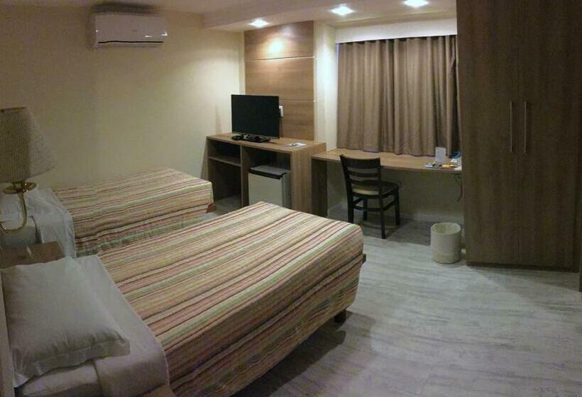 디럭스 룸, Palace Hotel Campos Dos Goytacazes