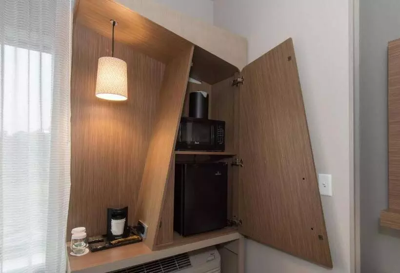 スタンダードルーム, Courtyard By Marriott Raleigh Durham Airport/brier Creek