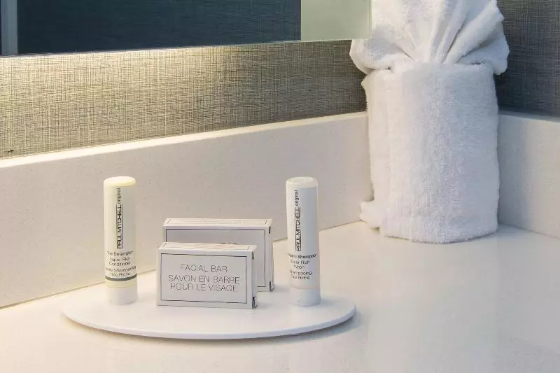 キングサイズベッドのスタンダードルーム, Courtyard By Marriott Raleigh Durham Airport/brier Creek