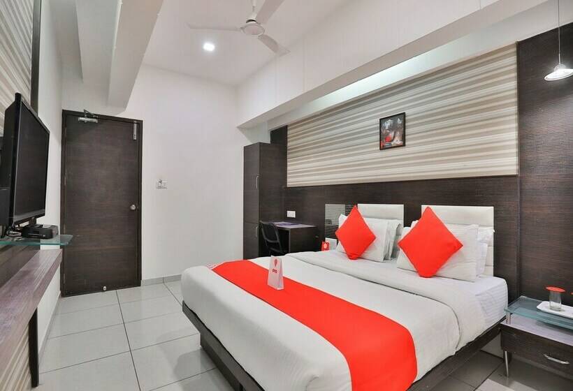 デラックスルーム, Salute