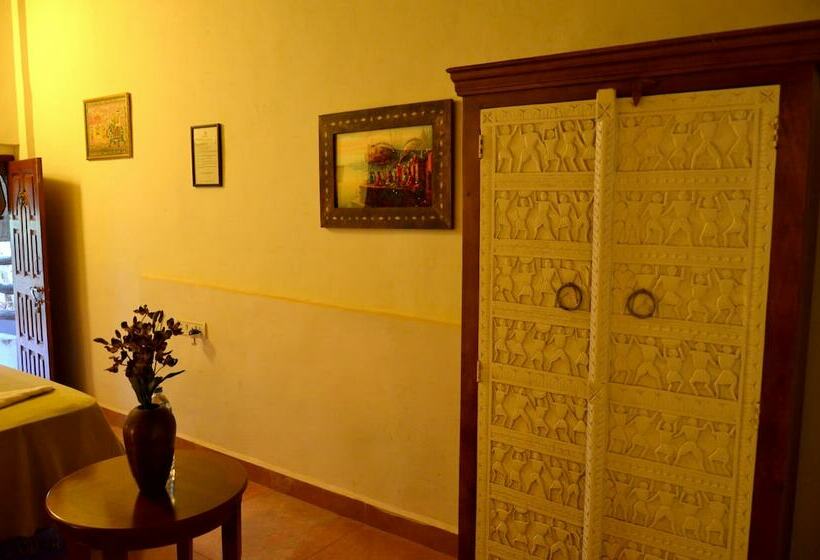 Номер Классика Двуспальная Кровать, Little India Beach Cottages