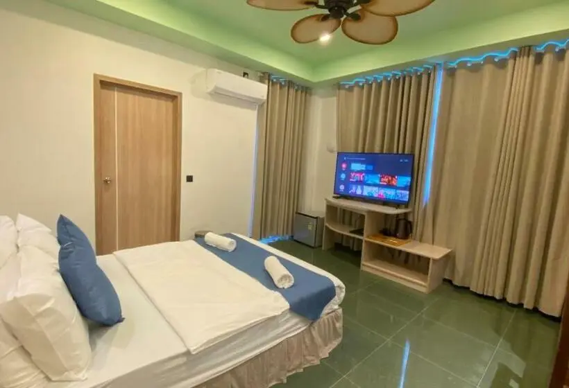 اتاق لوکس با بالکن, Alimas Holiday Retreat Maldives
