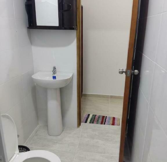 חדר דלוקס, The Green Valencia