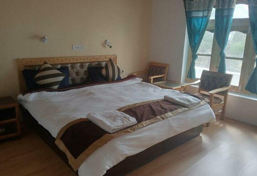 Номер Стандарт Вид на Горы, Himalayan Regal House