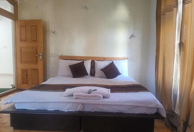 غرفة ديلوكس ذات إطلالة, Himalayan Regal House