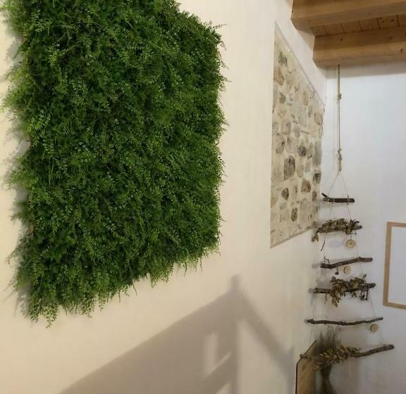 标准间, Verso Est