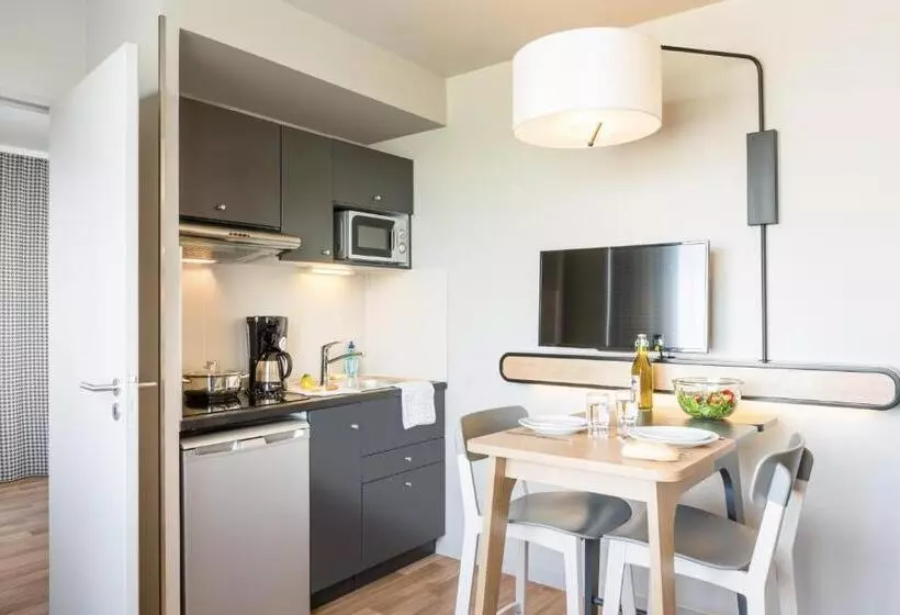 スタンダードスタジオ, Aparthotel Adagio Access Paris Massy Gare