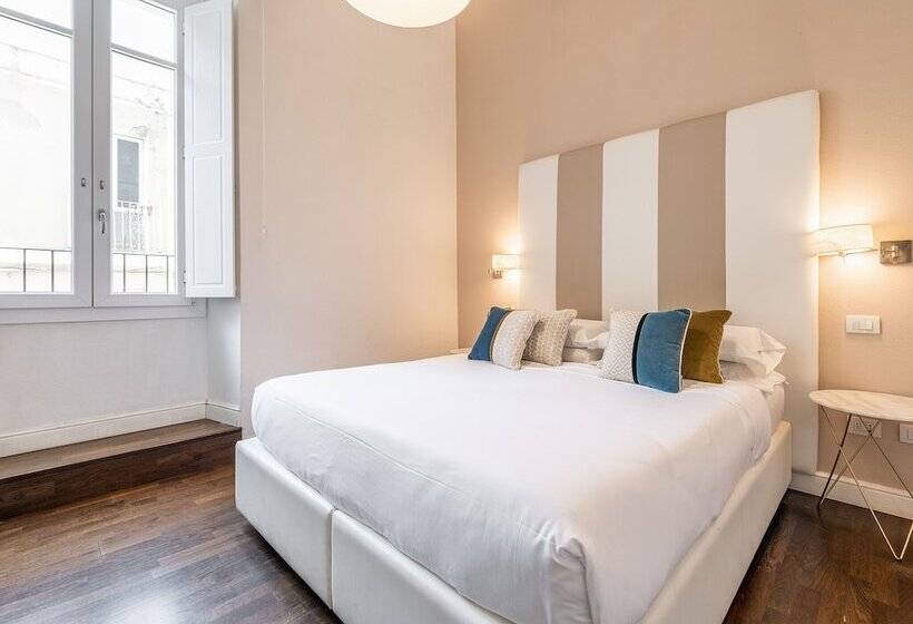 اتاق لوکس, Pley Cagliari Boutique Suites