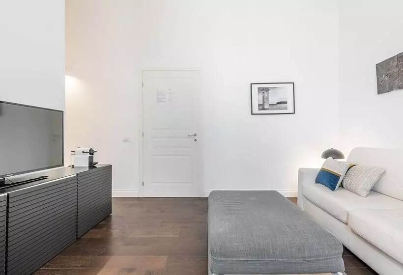 スイート, Pley Cagliari Boutique Suites