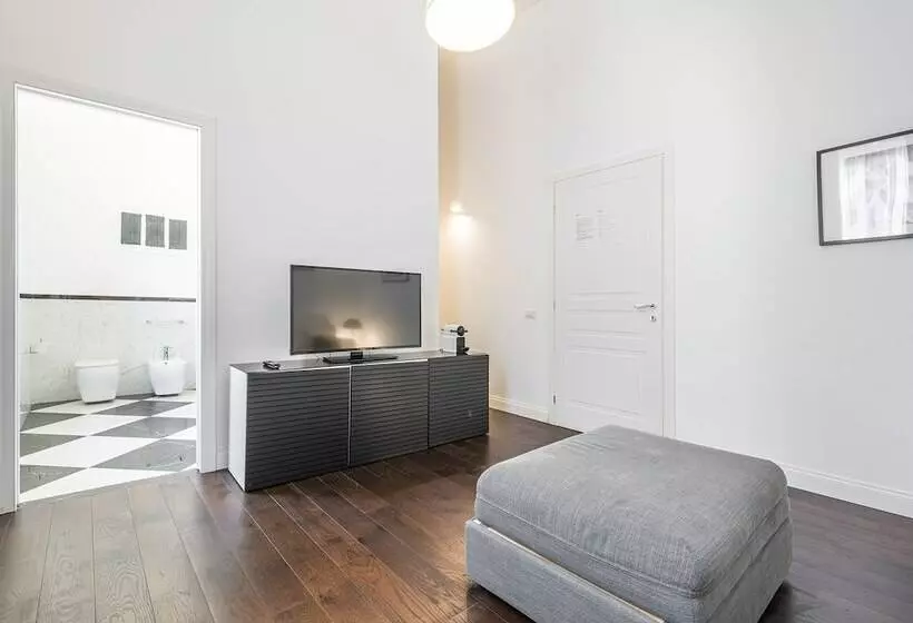 スイート, Pley Cagliari Boutique Suites