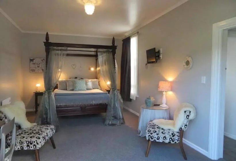 Sviitti, Cotswold Cottage