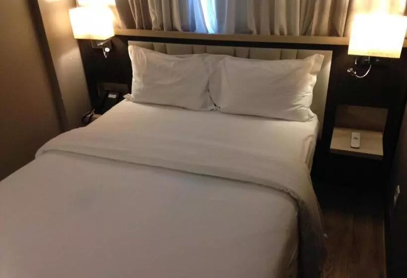 Economy-huone, Atlantico Prime