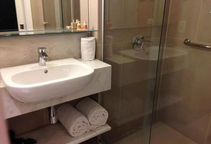 Deluxe Kolmen Hengen Huone, Atlantico Prime