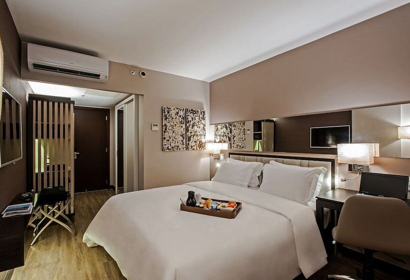 اتاق لوکس, Atlantico Prime