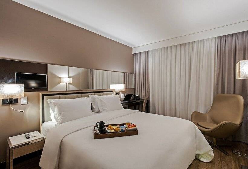 اتاق لوکس, Atlantico Prime