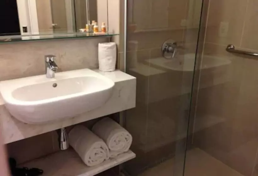 Deluxe Kolmen Hengen Huone, Atlantico Prime
