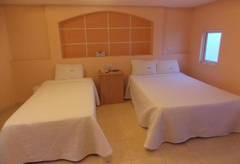 스탠다드 트리플 룸, Express Alejandria