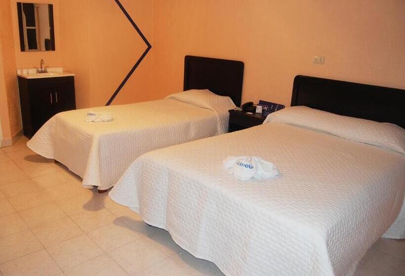 4인용 스탠다드 룸, Express Alejandria