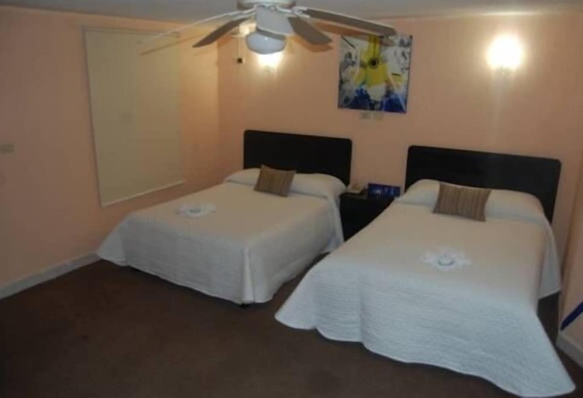 4인용 스탠다드 룸, Express Alejandria