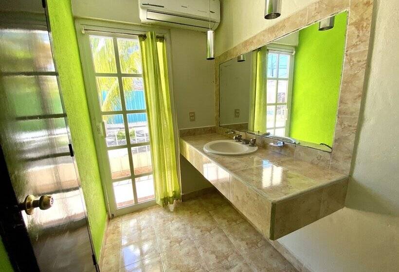 חדר סטנדרט שתי מיטות זוגיות, Hc Internacional