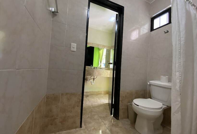 חדר סטנדרט שתי מיטות זוגיות, Hc Internacional