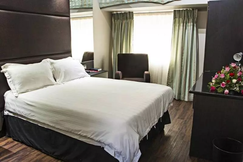 سوییت, Leonardo Hotel Groningen