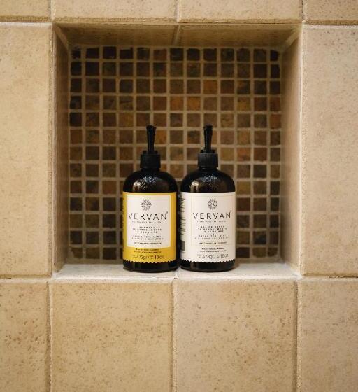 غرفة قياسية, Los Pilares