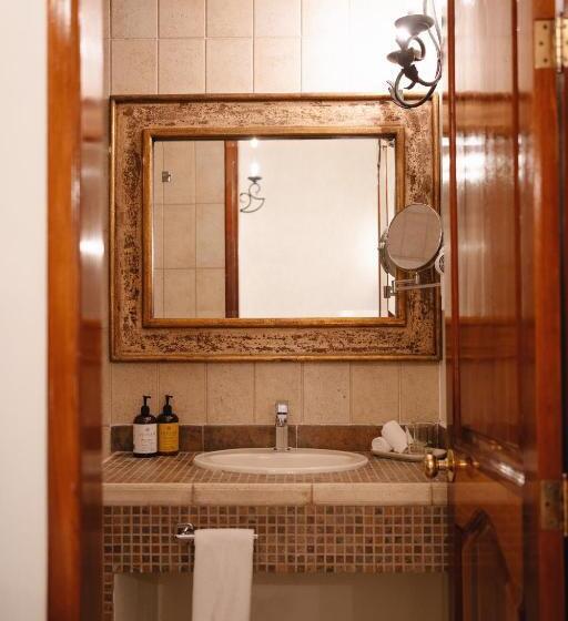 غرفة ديلوكس سرير كينج, Los Pilares