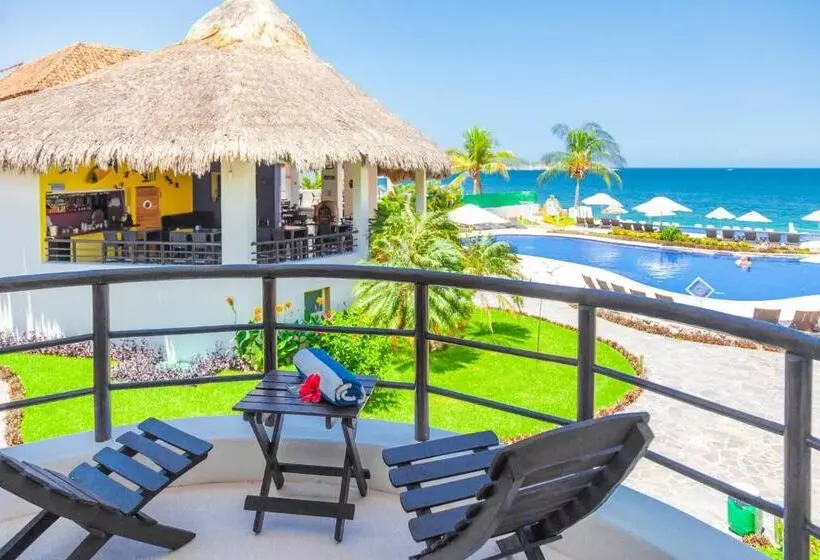 Standard Room with Balcony Side Sea View, Quinta Bella Huatulco