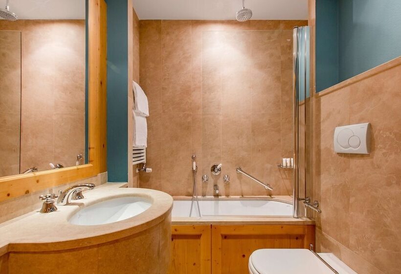 景色の見える一ベッドルームアパートメント, Radisson Residences Savoia Palace Cortina D’ampezzo