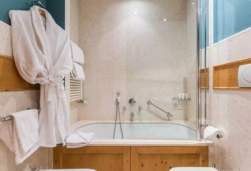 景色の見える一ベッドルームアパートメント, Radisson Residences Savoia Palace Cortina D’ampezzo