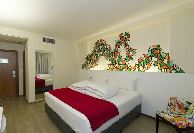 Номер Superior, Esuites Virgínia Luxemburgo