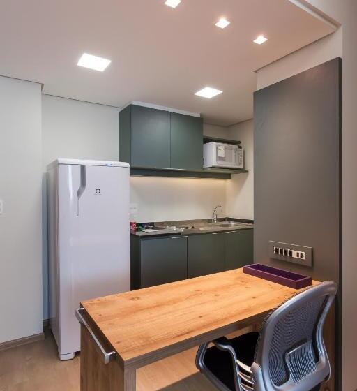 Люкс Кровать Кинг, Esuites Virgínia Luxemburgo