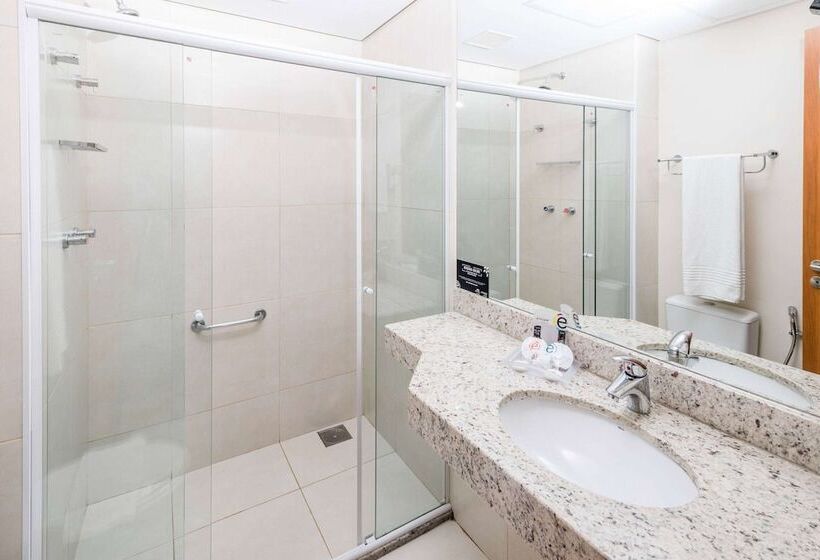 Номер Superior, Esuites Virgínia Luxemburgo