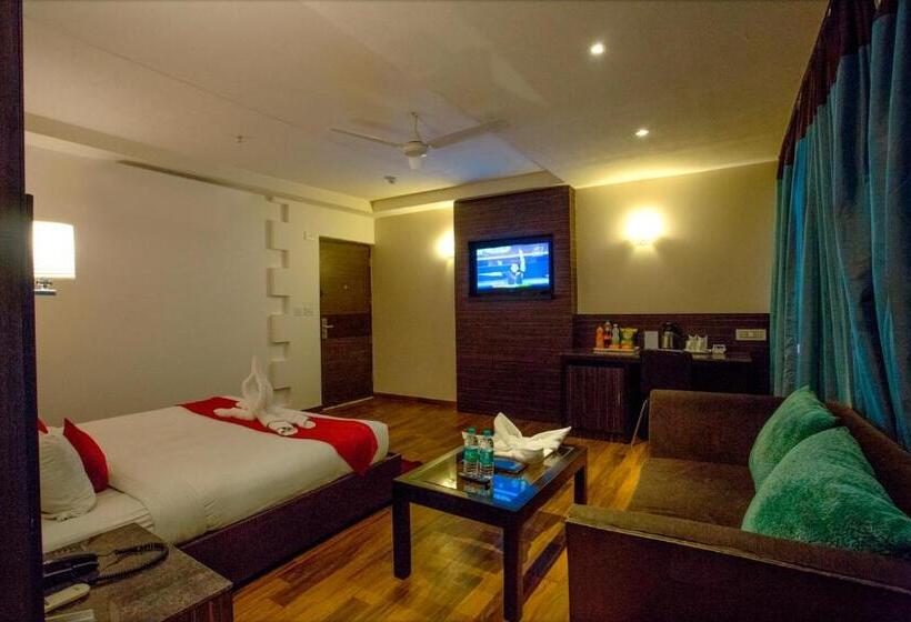 اتاق اجرایی, Tulip Inn Zirakpur