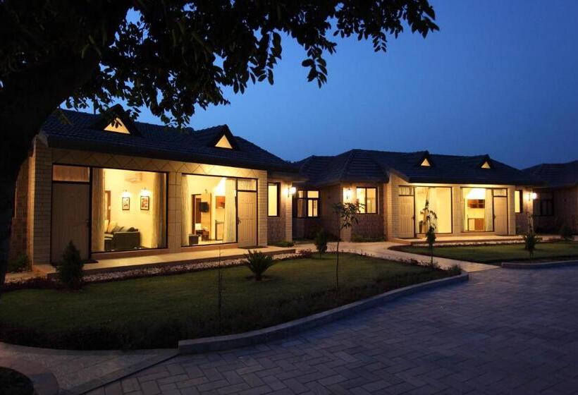 ２ベッドルームハウス, Shri Radha Brij Vasundhara Resort & Spa