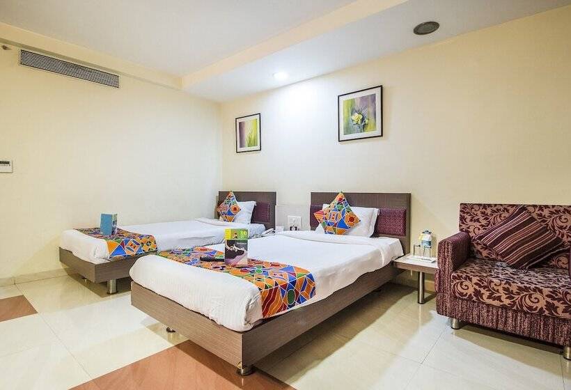 Номер Executive, Fabhotel Amrit Residency
