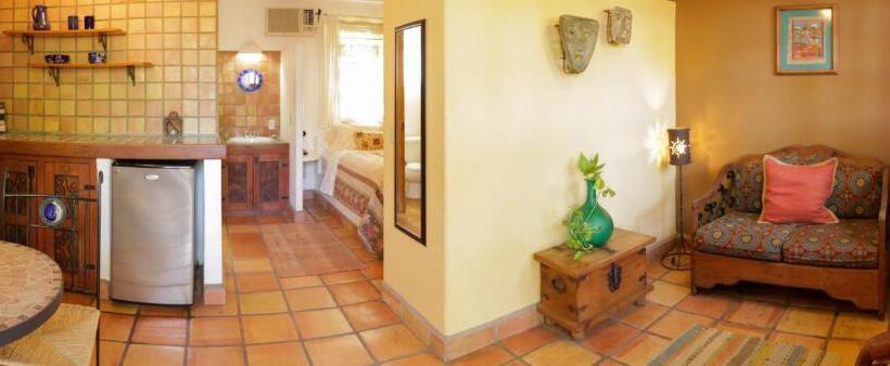 Люкс, The Bungalows