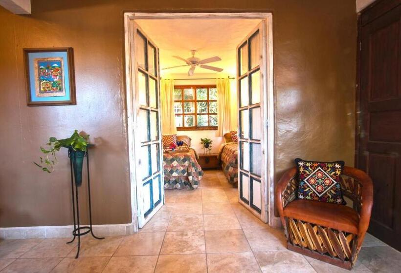 Бунгало Стандарт 2 Спальни, The Bungalows