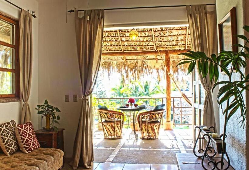 Люкс, The Bungalows