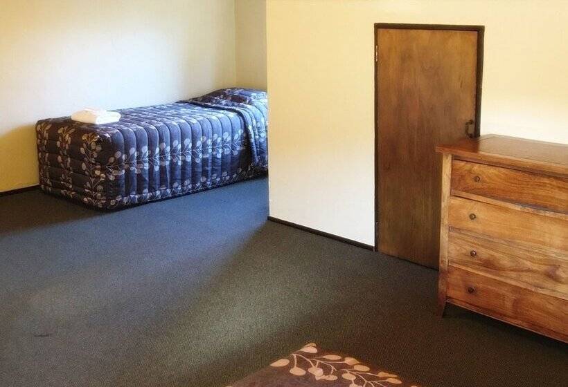 2 Sovrums Lägenhet, Woodlands Motels And Apartments